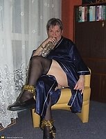 Naughty Uschi wishes you all a happy new year